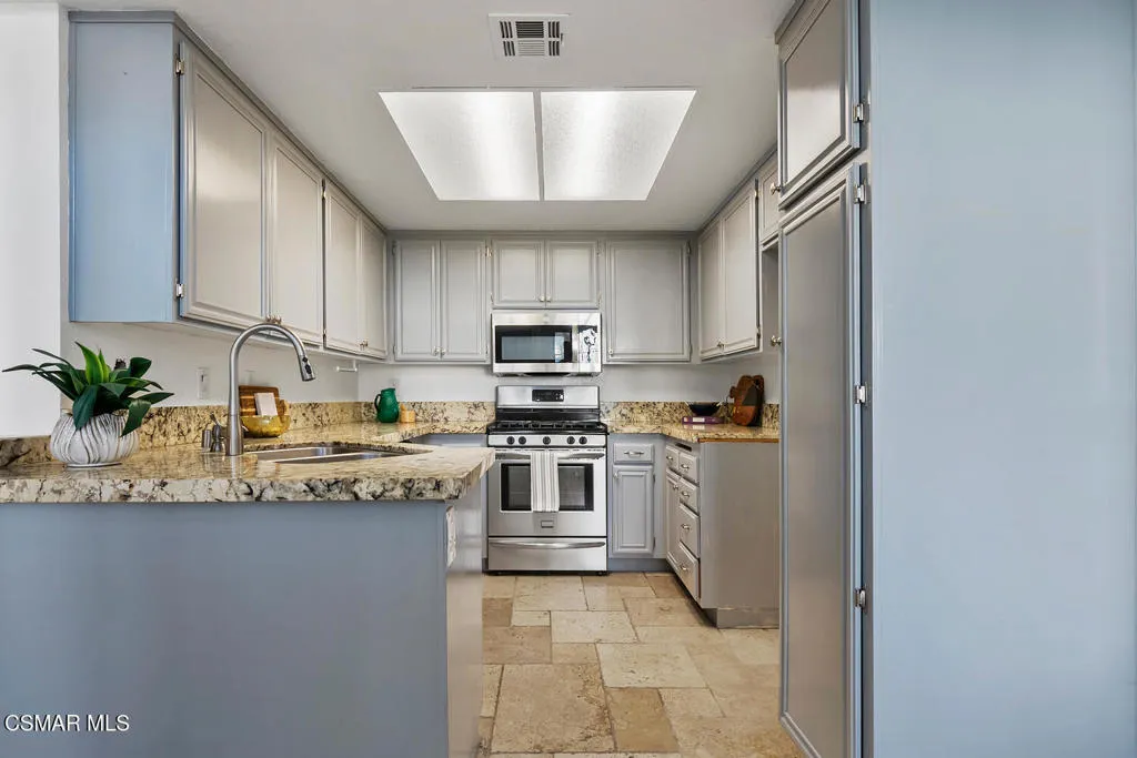 866 Paseo Tosamar, Camarillo, California 93012 home-pic-6