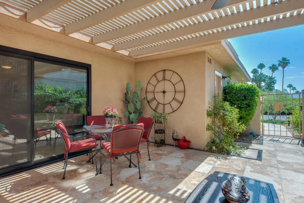 84 La Ronda Drive, Rancho Mirage, California 92270 home-pic-5