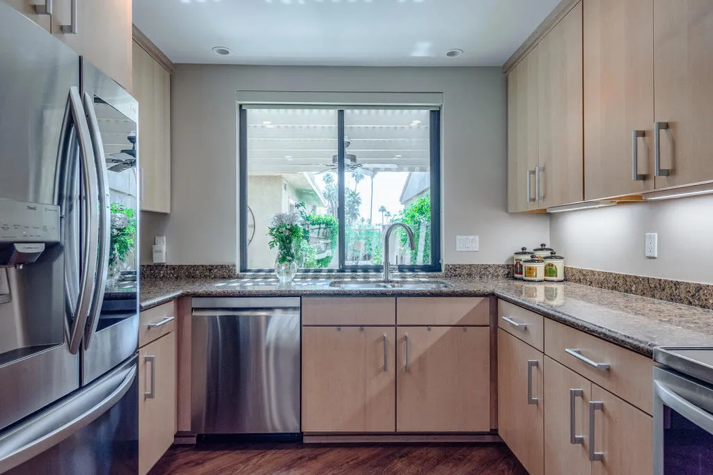 84 La Ronda Drive, Rancho Mirage, California 92270 home-pic-10