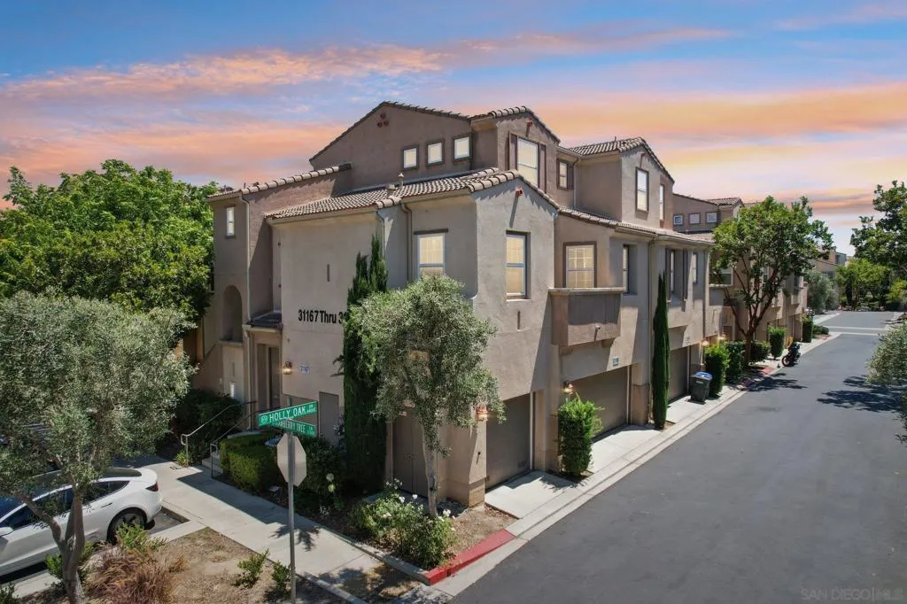 31167 Strawberry Tree Lane, Temecula, California 92592 home-pic-0