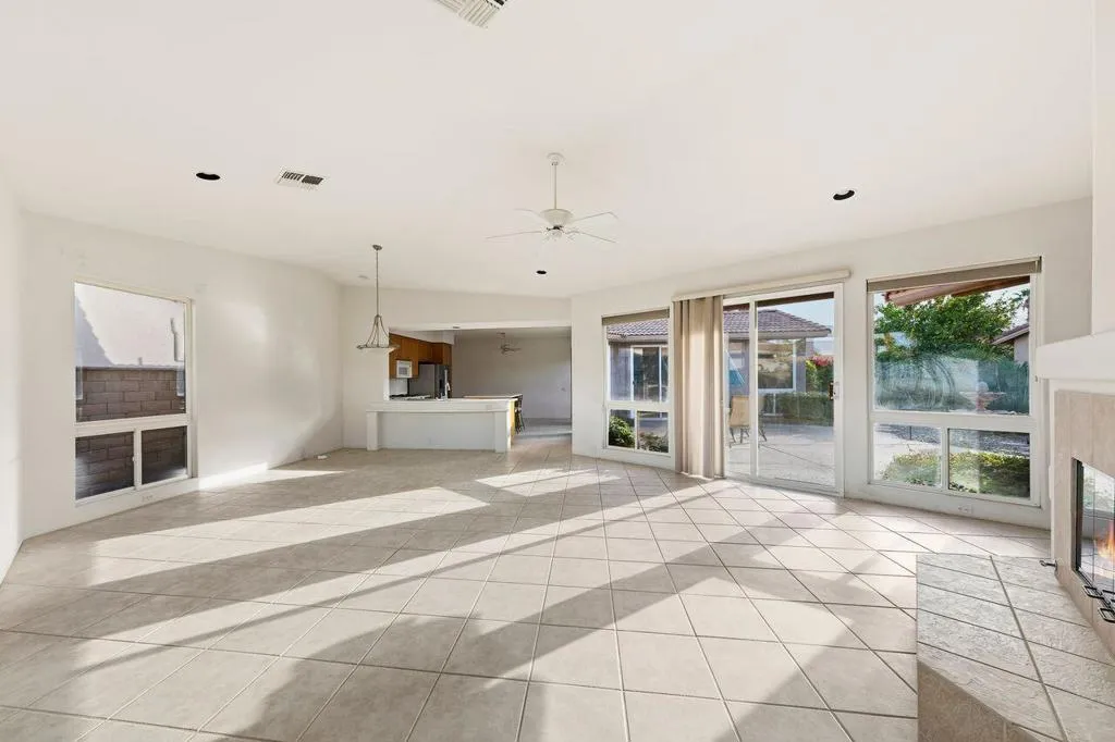 78855 Casa Del Rio, La Quinta, California 92253 home-pic-26