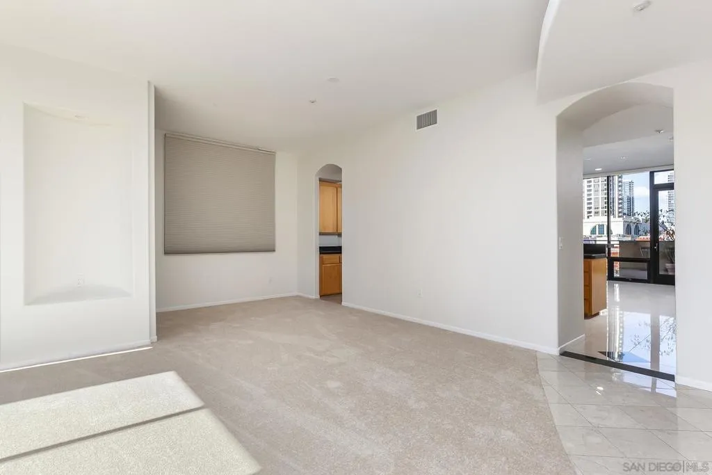 611 W G St 321, San Diego, California 92101 home-pic-7
