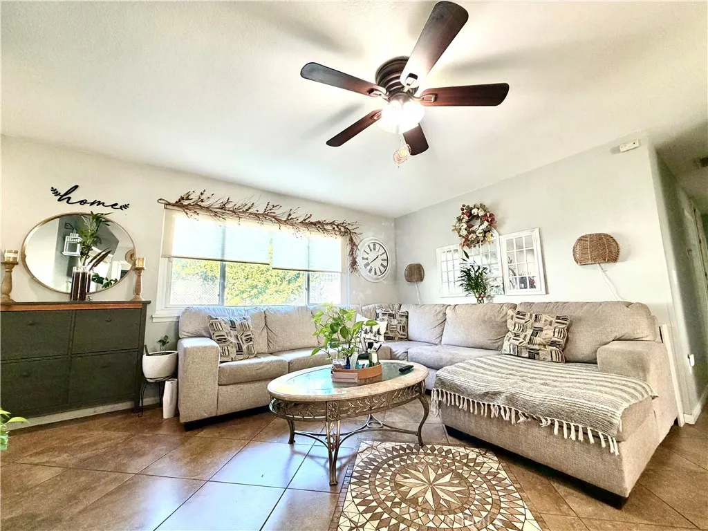 1282 N Phillips, Banning, California 92220 home-pic-16