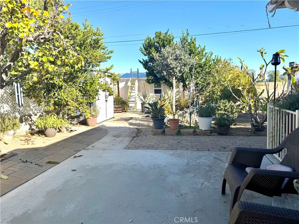 1282 N Phillips, Banning, California 92220 home-pic-24