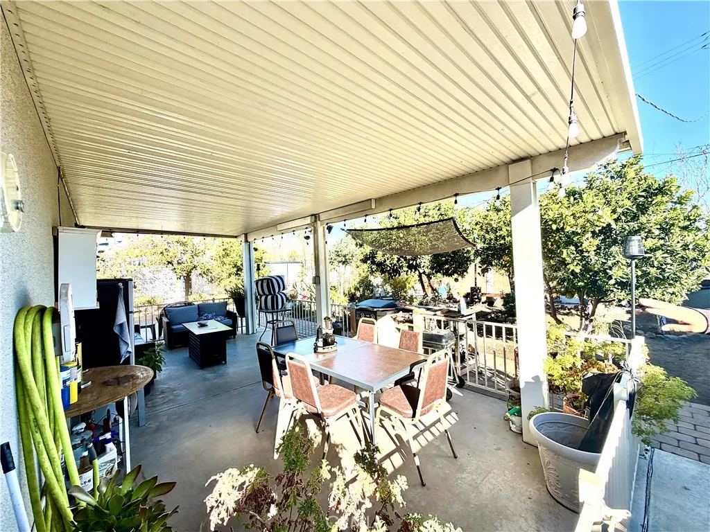 1282 N Phillips, Banning, California 92220 home-pic-12