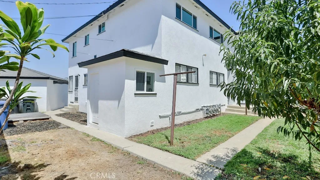 5838 Allston, Los Angeles, California 90022 home-pic-11