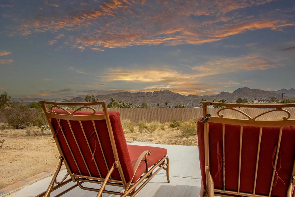 61148 Prescott Trail, Joshua Tree, California 92252 home-pic-3