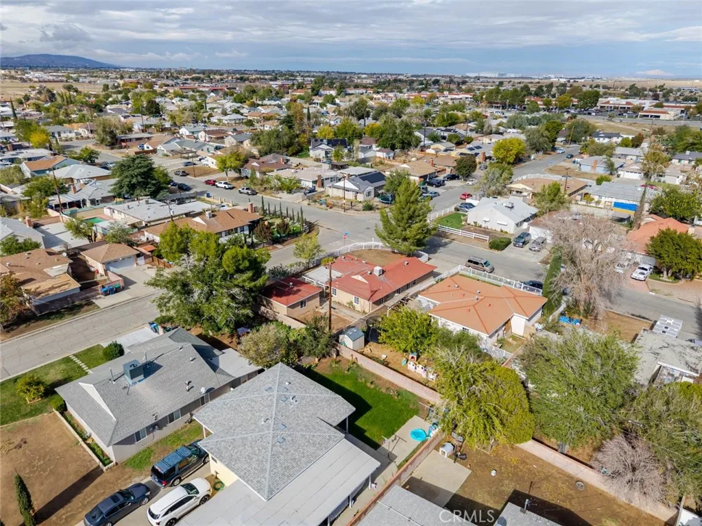 1802 E Avenue Q11, Palmdale, California 93550 home-pic-7