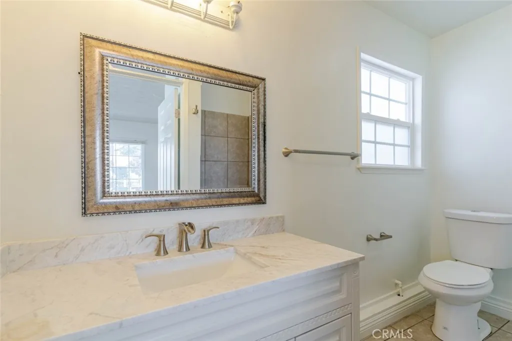 1802 E Avenue Q11, Palmdale, California 93550 home-pic-19