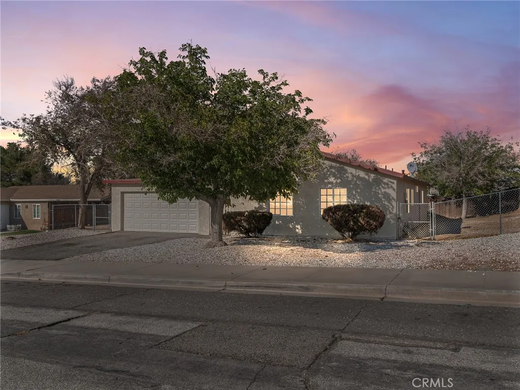 16582 Batson Road, Victorville, California 92395 home-pic-0