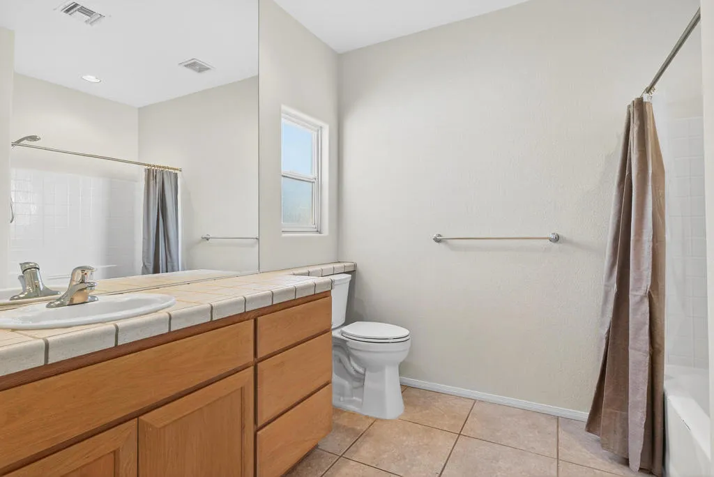 69020 San Susanna Avenue, Cathedral City, California 92234 home-pic-19