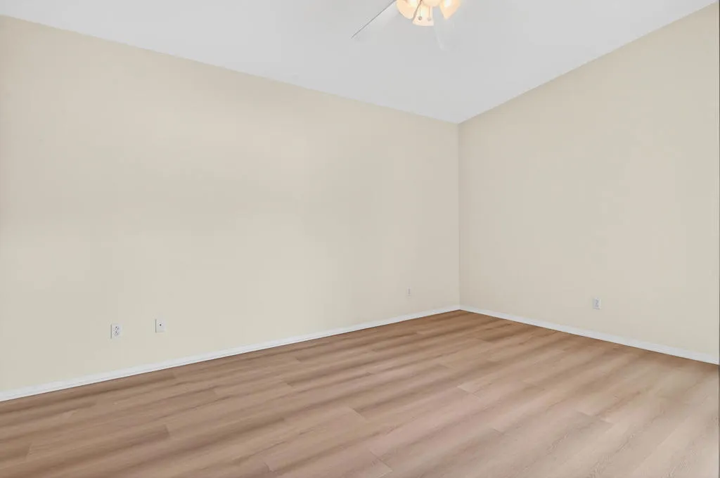 69020 San Susanna Avenue, Cathedral City, California 92234 home-pic-12