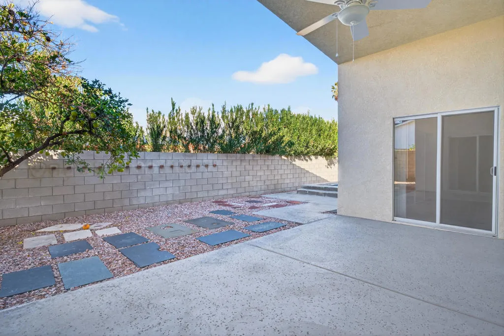 69020 San Susanna Avenue, Cathedral City, California 92234 home-pic-26