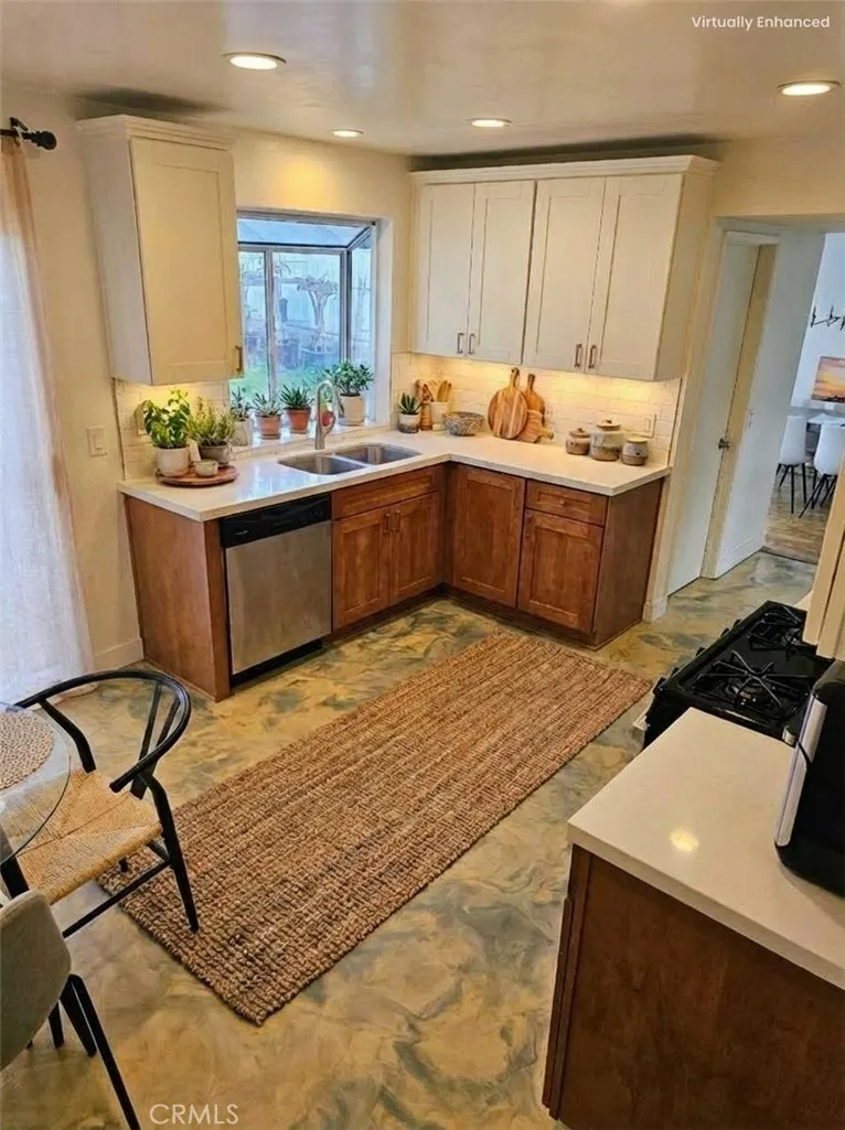 1376 Darwin Road, Oceanside, California 92056 home-pic-21