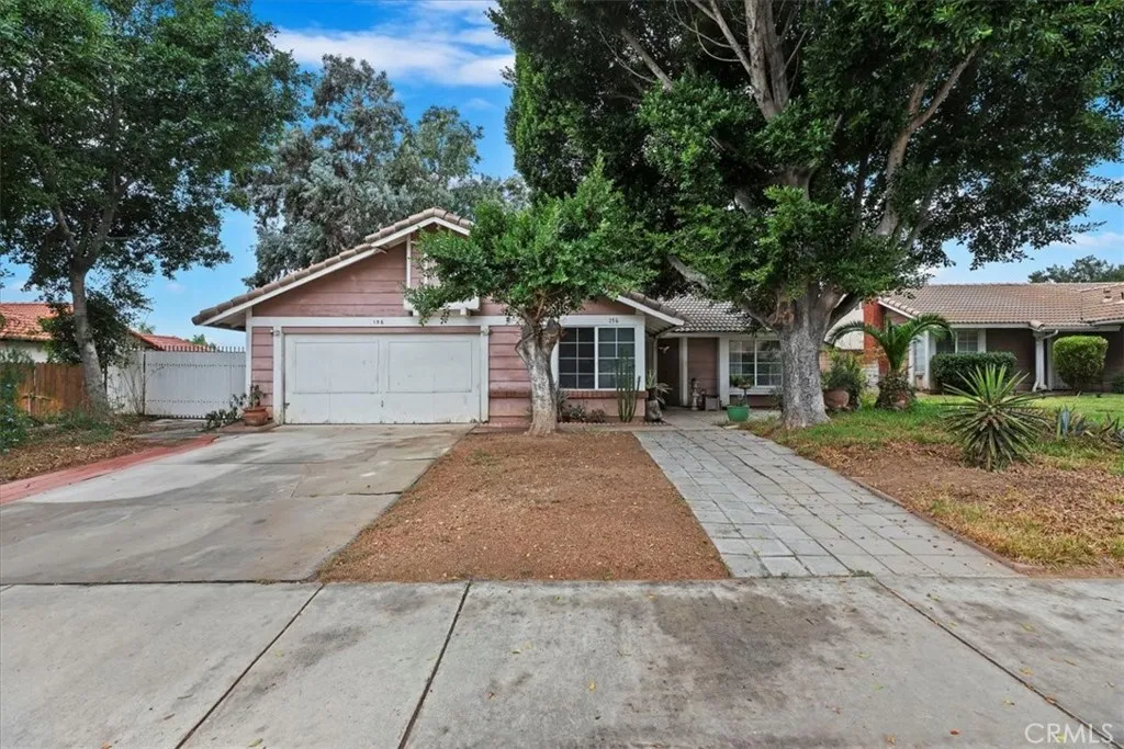 156 S Loretta, Rialto, California 92376 home-pic-0