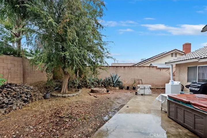156 S Loretta, Rialto, California 92376