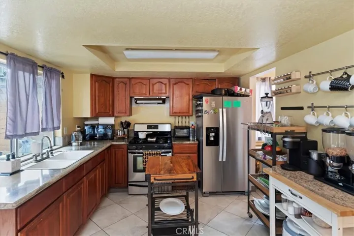 156 S Loretta, Rialto, California 92376