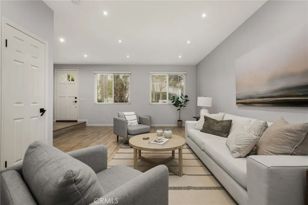 19451 Pompano 104, Huntington Beach, California 92648 home-pic-0