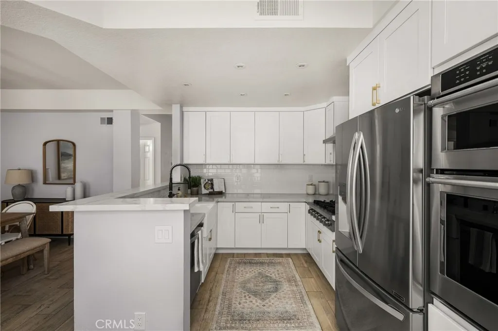 19451 Pompano 104, Huntington Beach, California 92648 home-pic-23