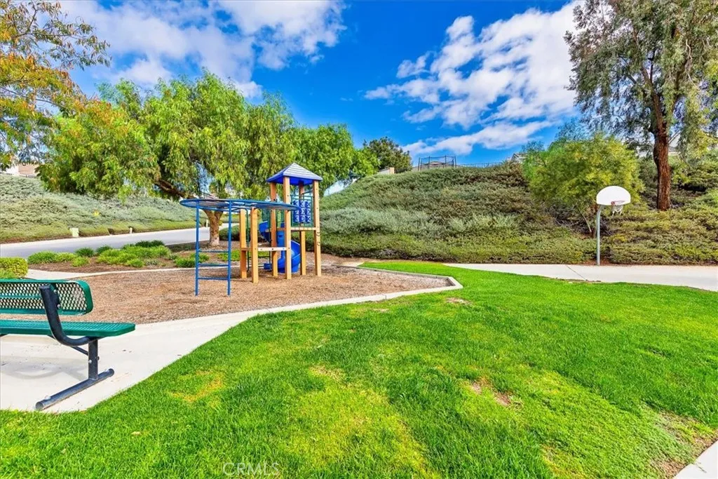 22890 Timber, Wildomar, California 92595 home-pic-40