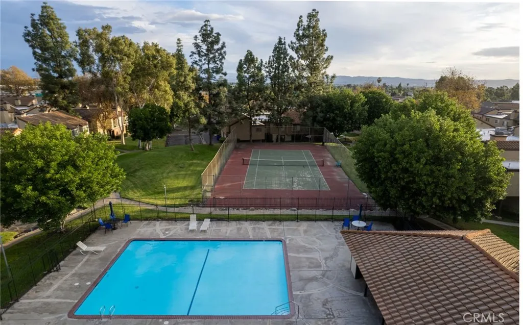 9404 Round Up Drive B, Montclair, California 91763 home-pic-32