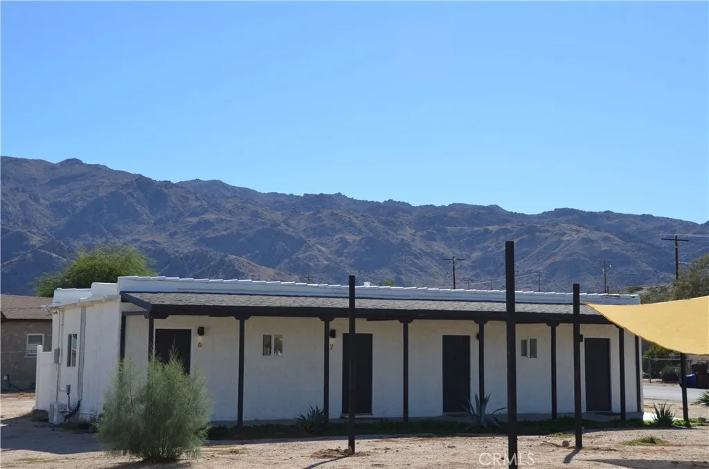6563 Oasis, 29 Palms, California 92277 home-pic-0
