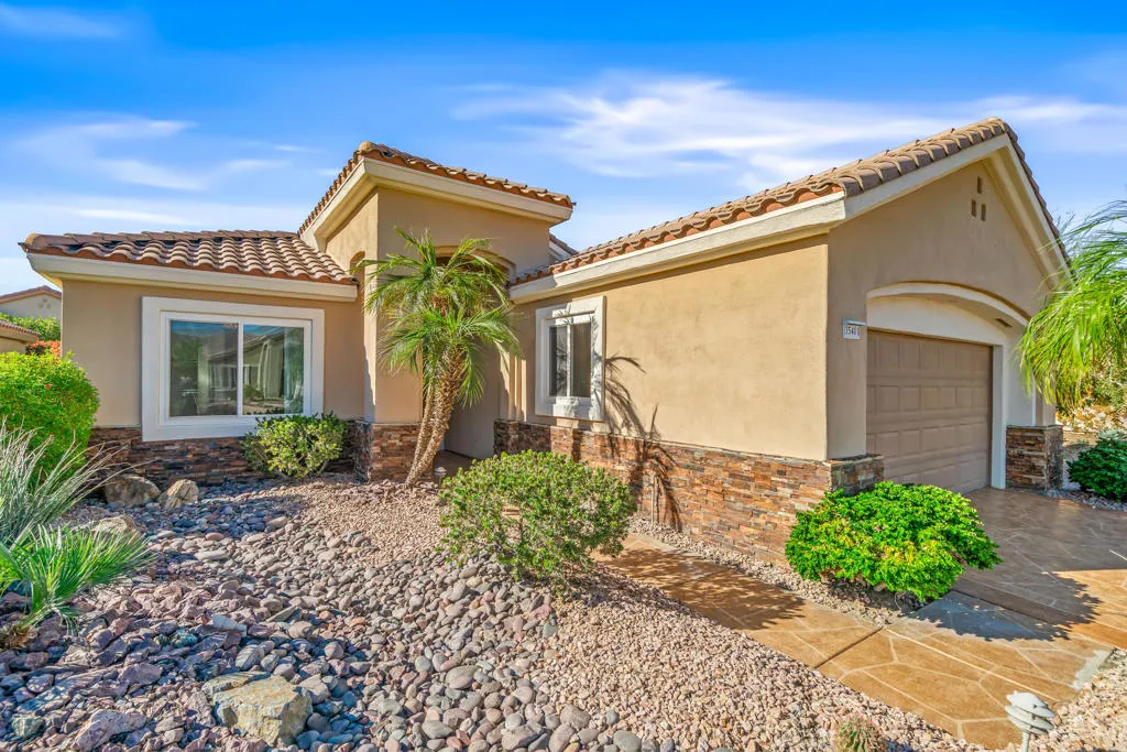 35401 Staccato Street, Palm Desert, California 92211 home-pic-4