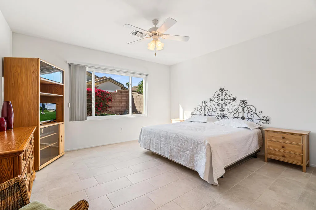 35401 Staccato Street, Palm Desert, California 92211 home-pic-18