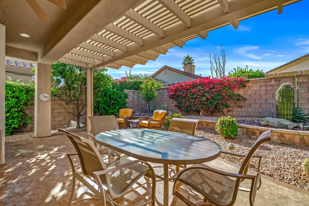 35401 Staccato Street, Palm Desert, California 92211 home-pic-33