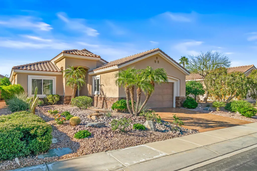 35401 Staccato Street, Palm Desert, California 92211 home-pic-1
