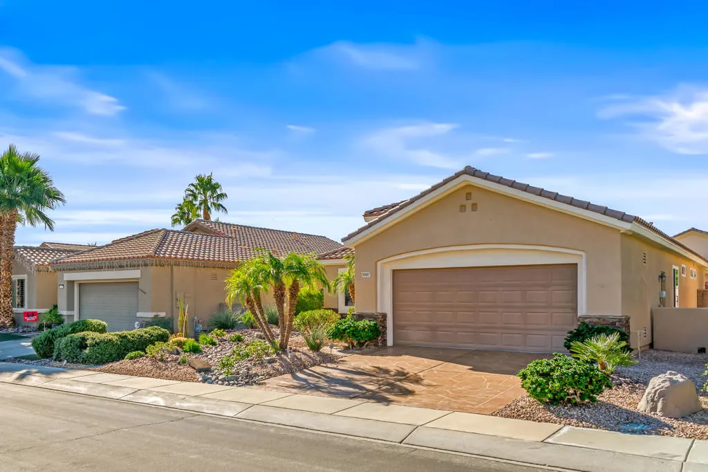 35401 Staccato Street, Palm Desert, California 92211 home-pic-2