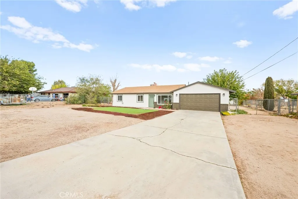 15512 Pahute, Victorville, California 92395 home-pic-36