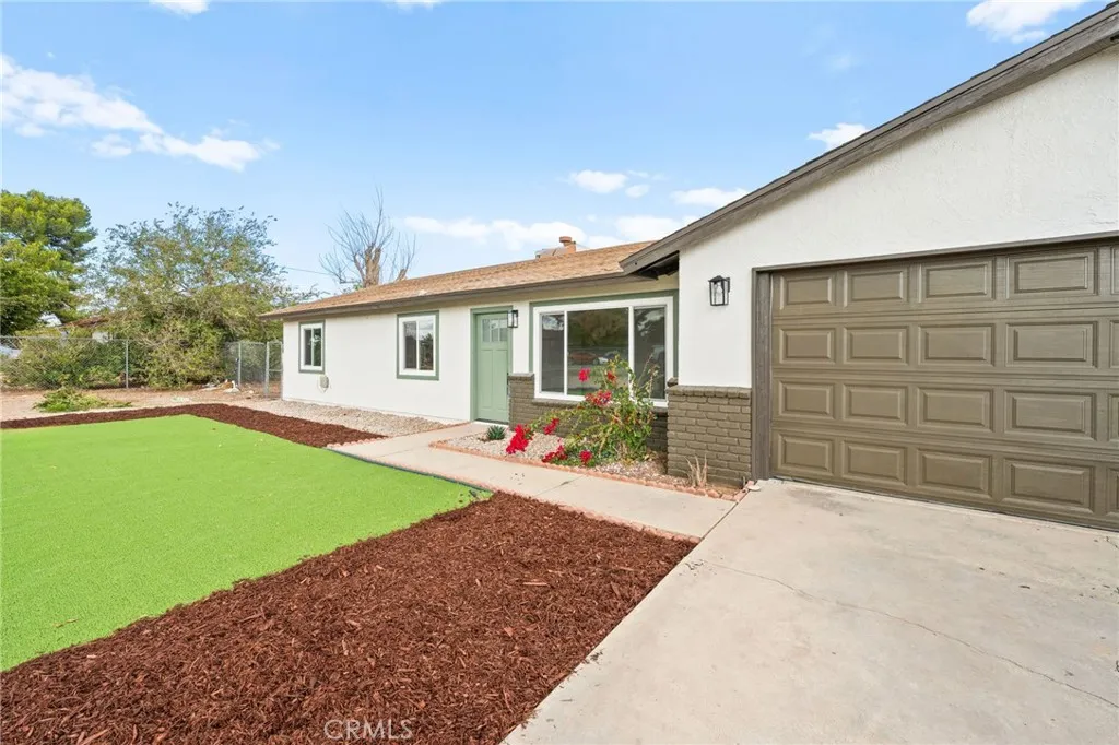 15512 Pahute, Victorville, California 92395 home-pic-34