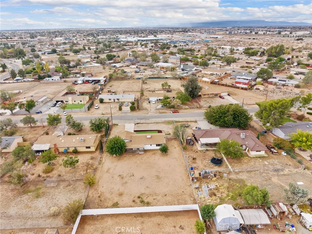 15512 Pahute, Victorville, California 92395 home-pic-27