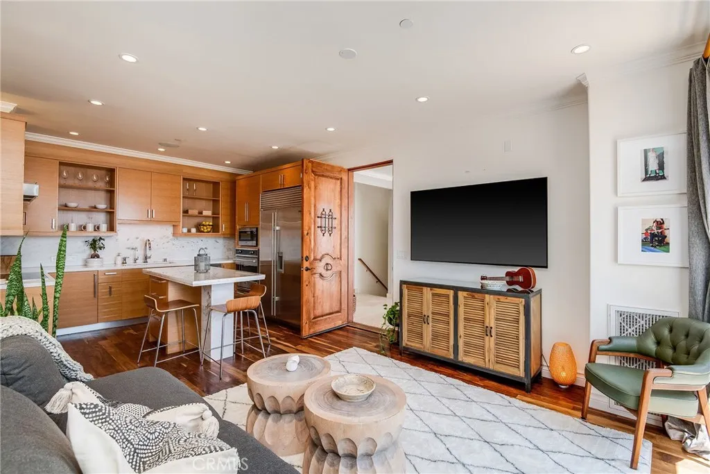 26616 Ocean View Drive, Malibu, California 90265 home-pic-32