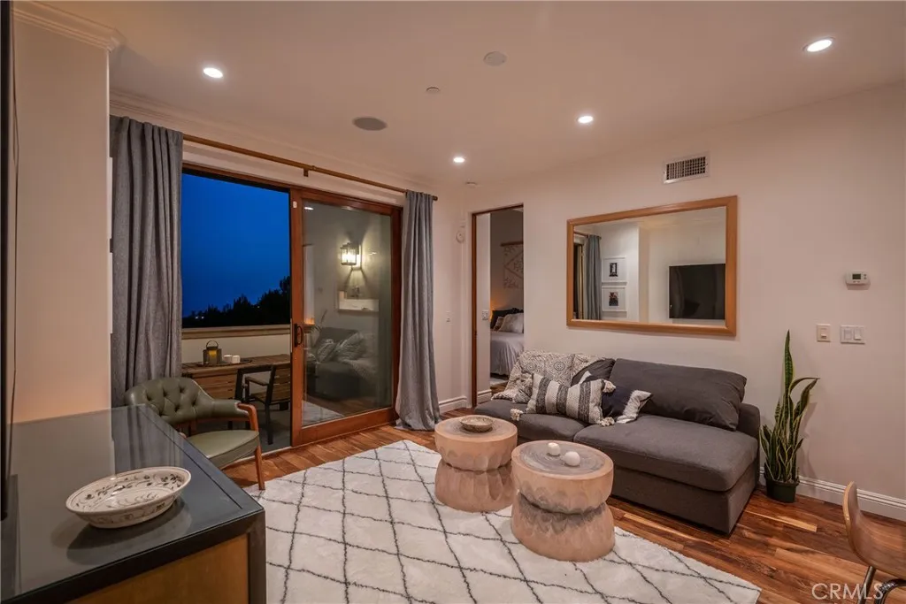 26616 Ocean View Drive, Malibu, California 90265 home-pic-58