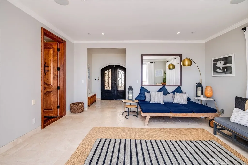 26616 Ocean View Drive, Malibu, California 90265 home-pic-10