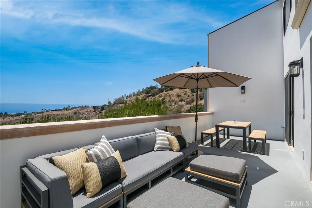 26616 Ocean View Drive, Malibu, California 90265 home-pic-6