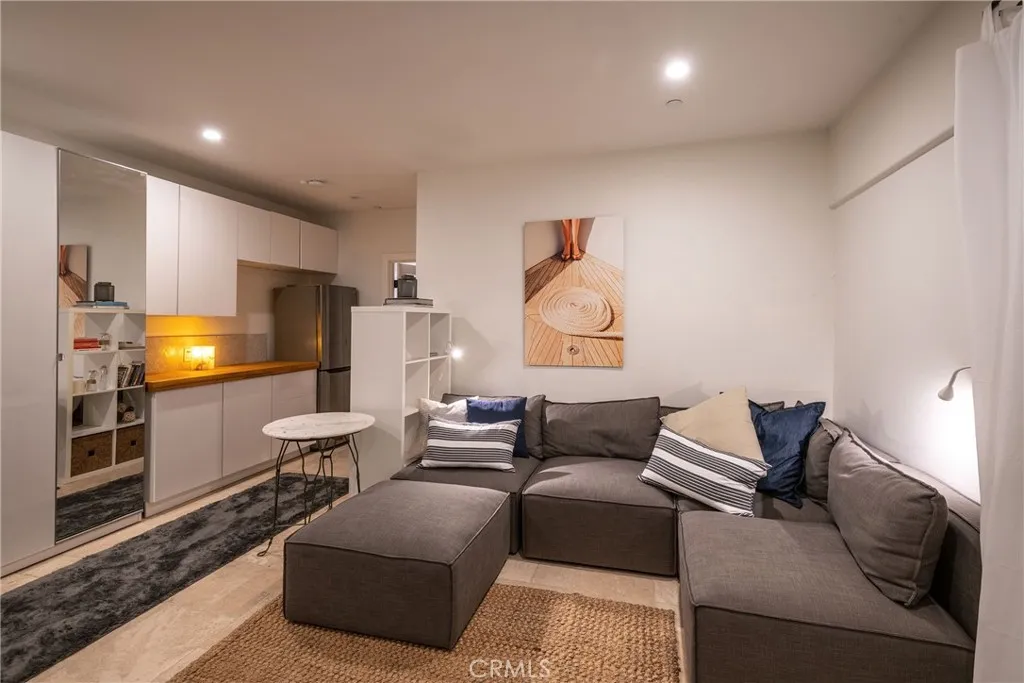 26616 Ocean View Drive, Malibu, California 90265 home-pic-71