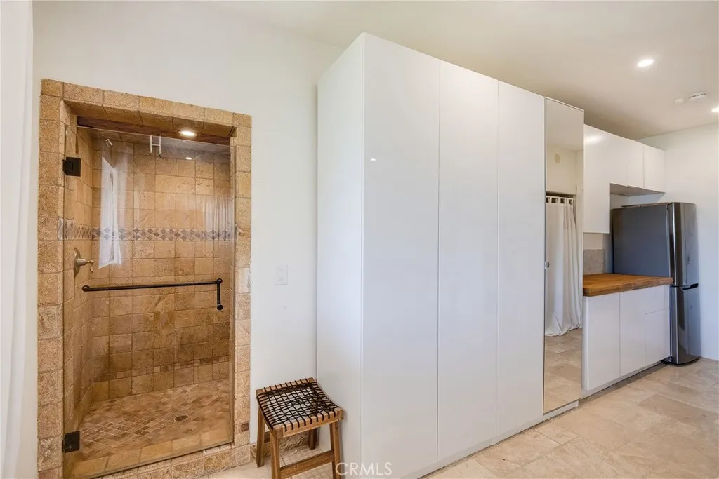 26616 Ocean View Drive, Malibu, California 90265 home-pic-37