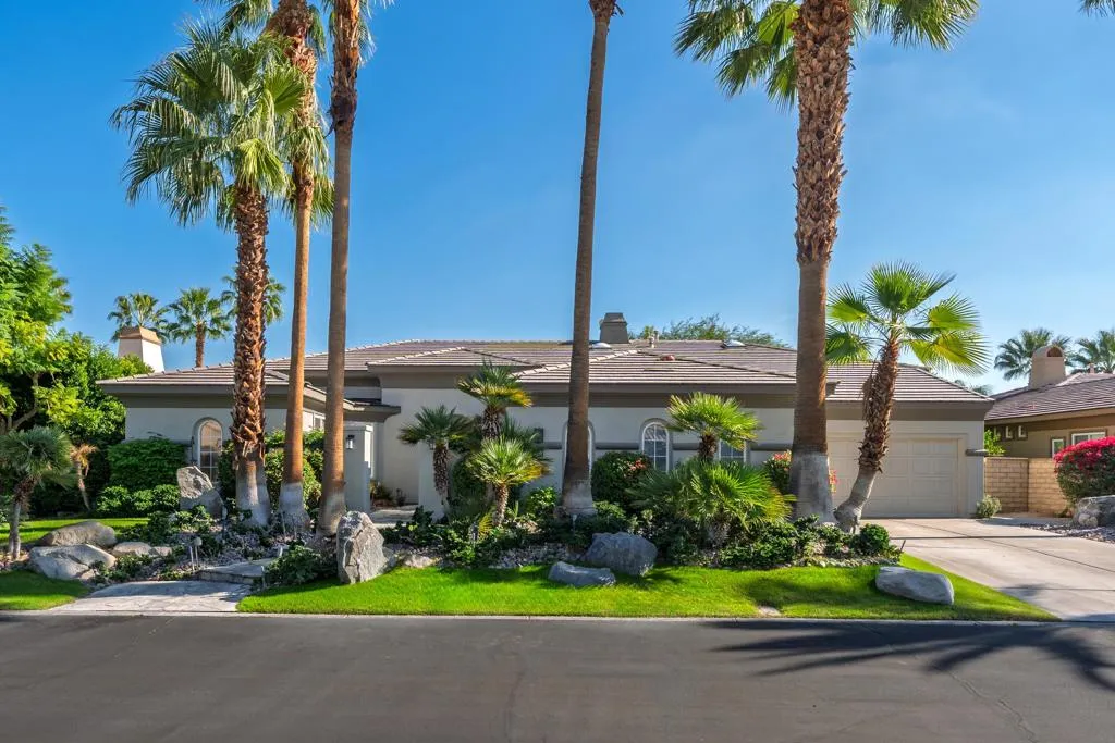 56 Oakmont Drive, Rancho Mirage, California 92270 home-pic-0