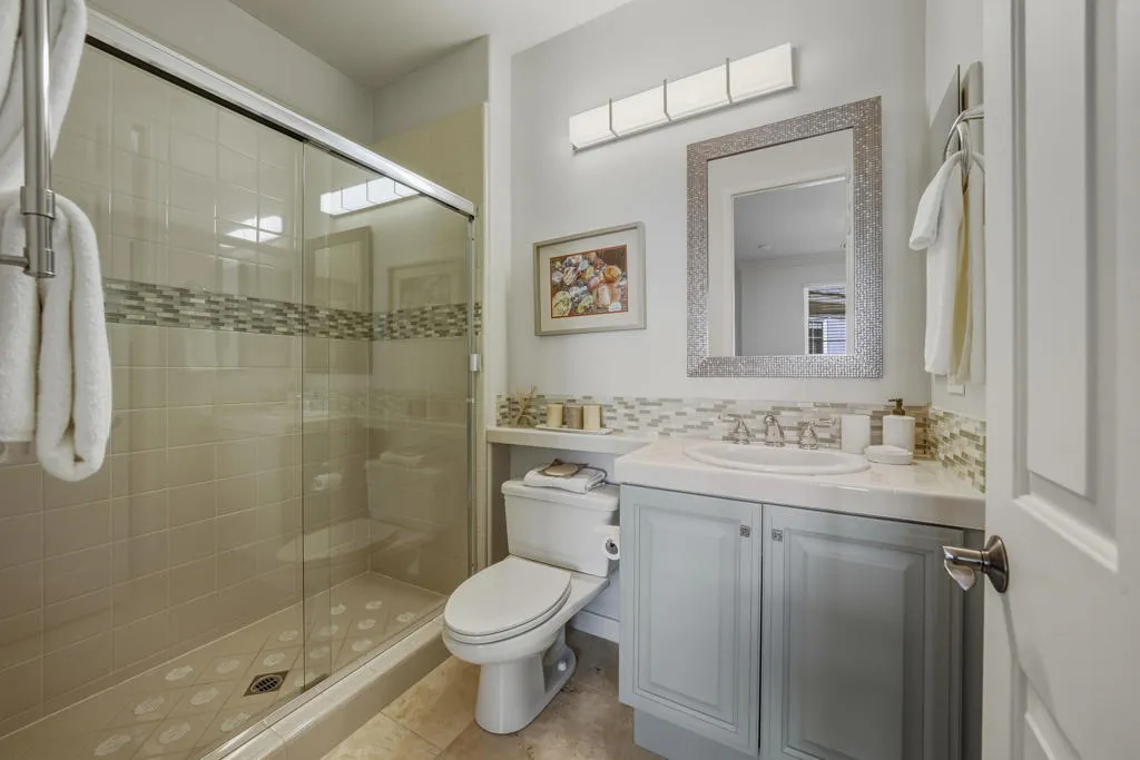 56 Oakmont Drive, Rancho Mirage, California 92270 home-pic-24