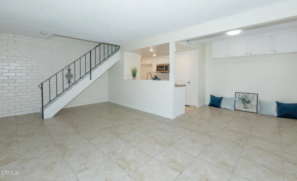 1231 Saratoga Avenue, Ventura, California 93003 home-pic-3