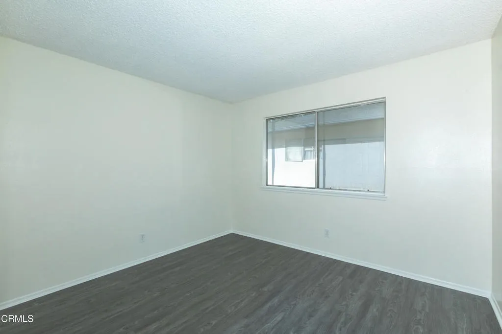 1231 Saratoga Avenue, Ventura, California 93003 home-pic-24