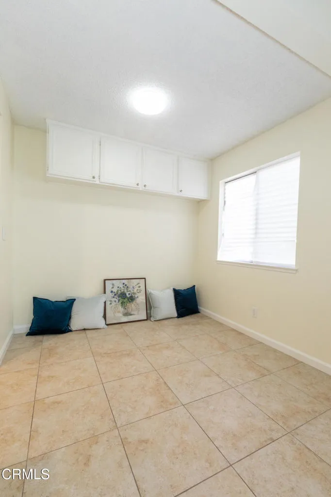 1231 Saratoga Avenue, Ventura, California 93003 home-pic-10
