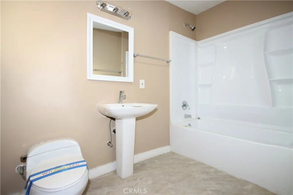 81371 Garden, Twentynine Palms, California 92277 home-pic-12