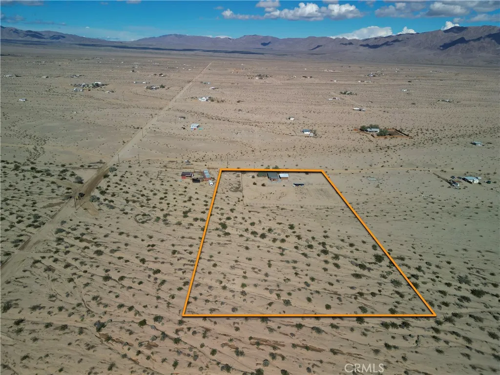 81371 Garden, Twentynine Palms, California 92277 home-pic-27