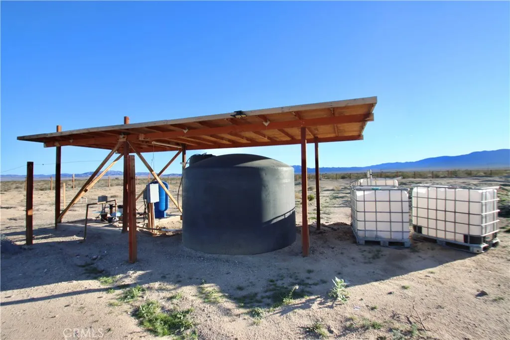 81371 Garden, Twentynine Palms, California 92277 home-pic-3