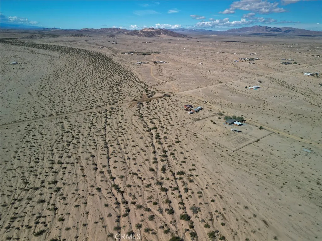 81371 Garden, Twentynine Palms, California 92277 home-pic-26