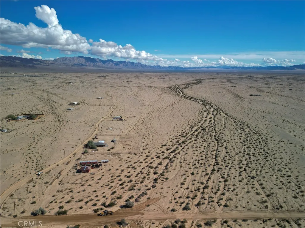 81371 Garden, Twentynine Palms, California 92277 home-pic-32